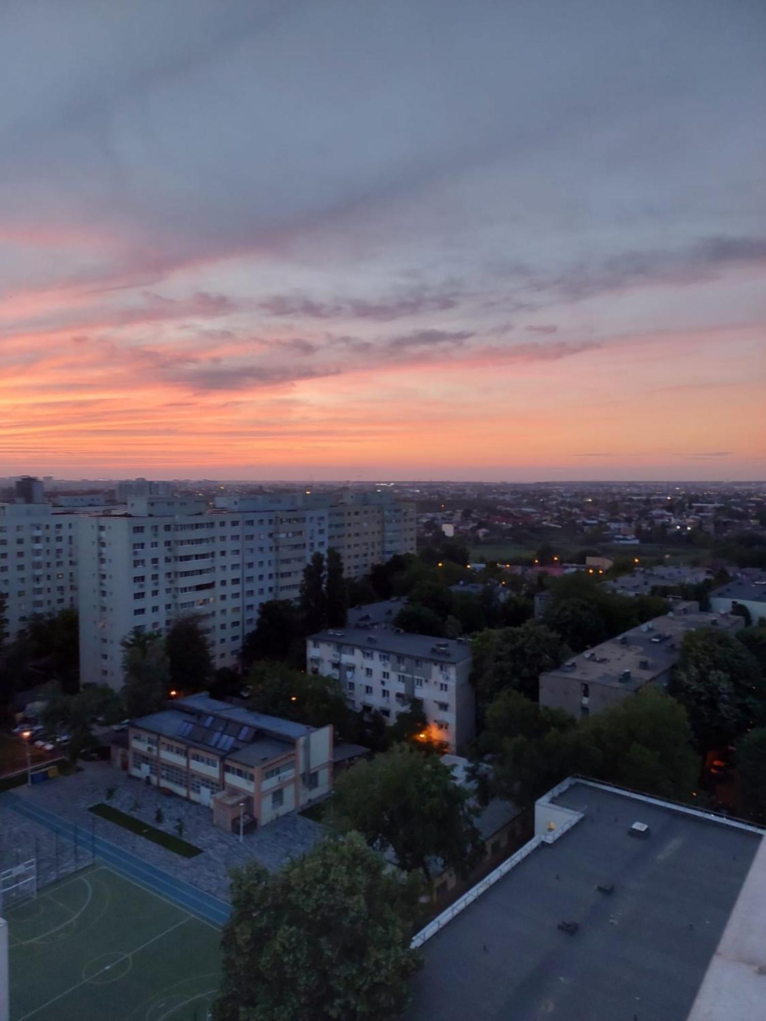 Panorama Mega Apartament Pantelimon Bukurešť Exteriér fotografie